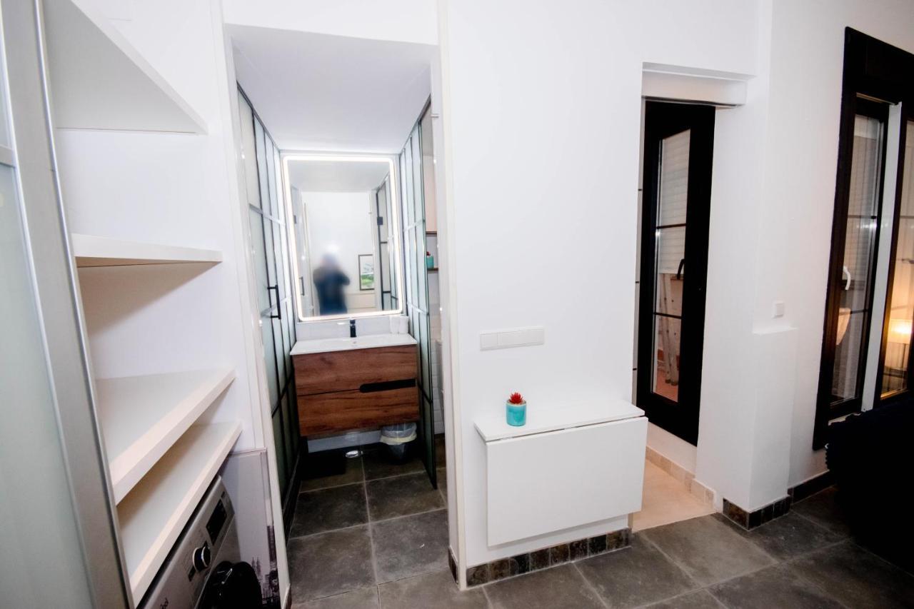 For You Rentals Apartamento Temporal Con Encanto En Malasana Min24 Madrid Eksteriør bilde
